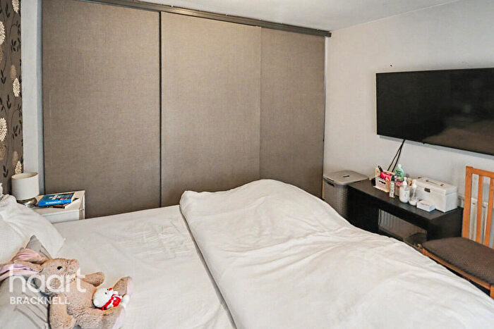 3 Bedroom End Of Terrace House For Sale In Crossfell, Bracknell, RG12