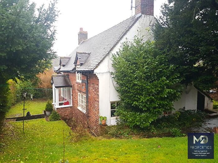 3 Bedroom Cottage For Sale In The Green, ST17