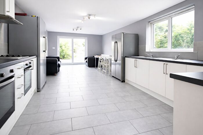 1 Bedroom House Of Multiple Occupation To Rent In Llanbleddian Gardens, Cardiff(City), CF24