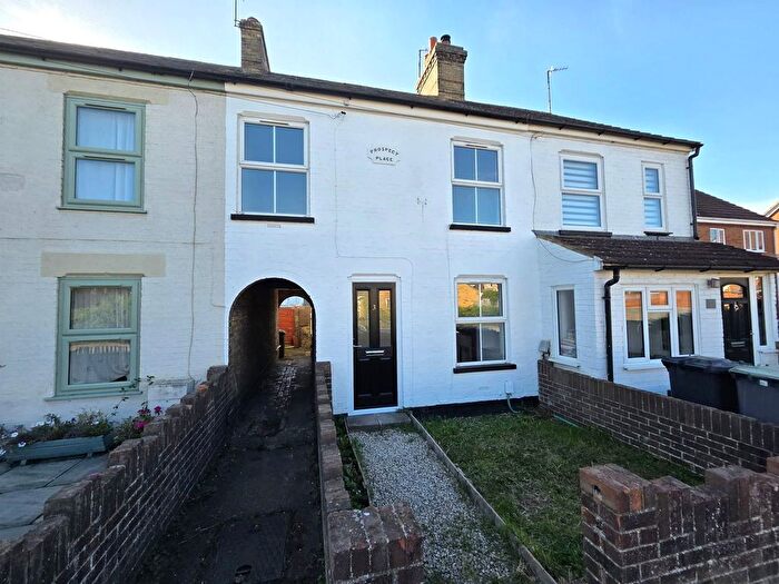 3 Bedroom Terraced House For Sale In Prospect Place, Biggleswade, Bedfordshire, SG18