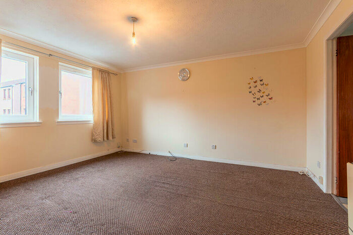 2 Bedroom Flat To Rent In Attractive, Bedroom, Unfurnished, St Floor Flat In Fettes - Available June, EH5