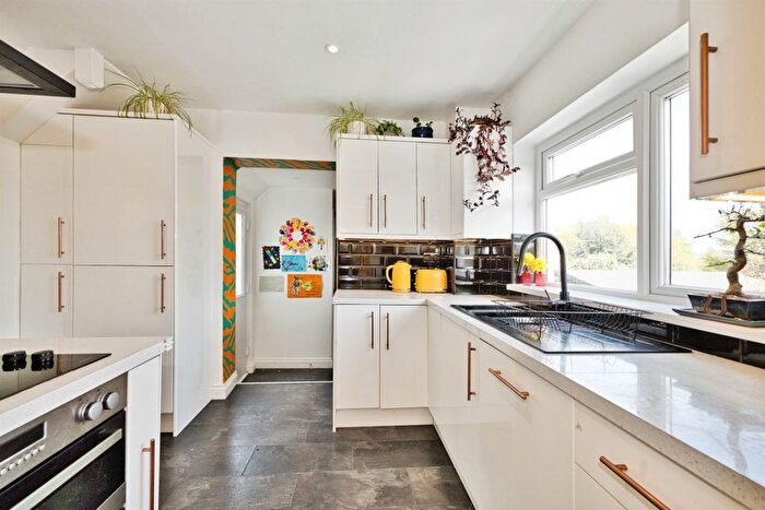 2 Bedroom Semi Detached House For Sale In Valley Road, Crewkerne, TA18