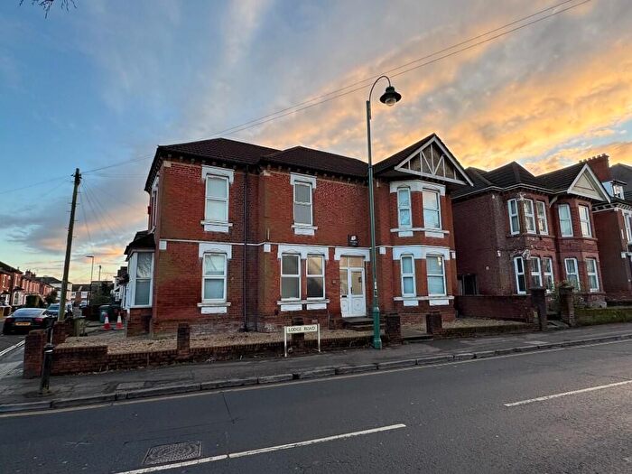 Studio To Rent In Lodge Road, Southampton, SO14