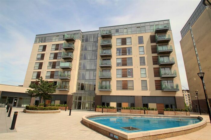 1 Bedroom Flat To Rent In Cotterells, Hemel Hempstead, HP1
