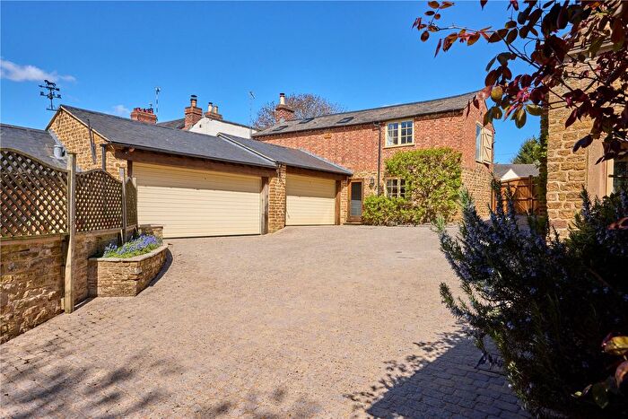 4 Bedroom Detached House For Sale In The Green, Braunston, Daventry, Northamptonshire, NN11