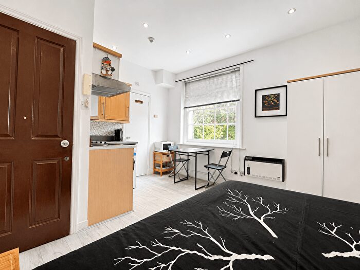 Studio To Rent In Dalston Lane, Hackney, E8