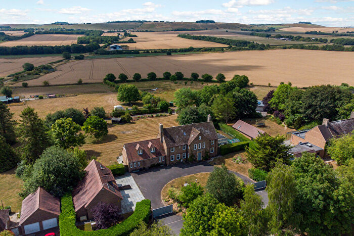 7 Bedroom Detached House For Sale In Beranburh Field, Swindon, SN4