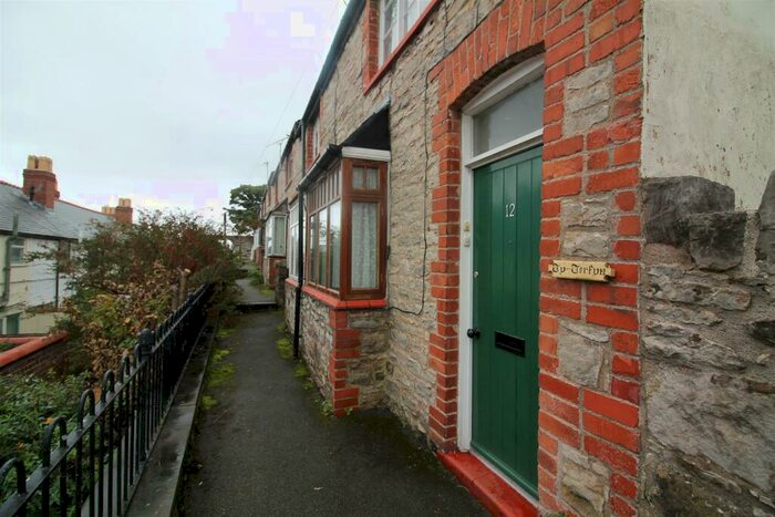 2 Bedroom End Of Terrace House To Rent In St. Hilarys Terrace, Denbigh, LL16