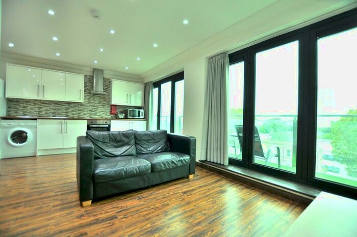 1 Bedroom Apartment To Rent In Commercial Road, London, E1