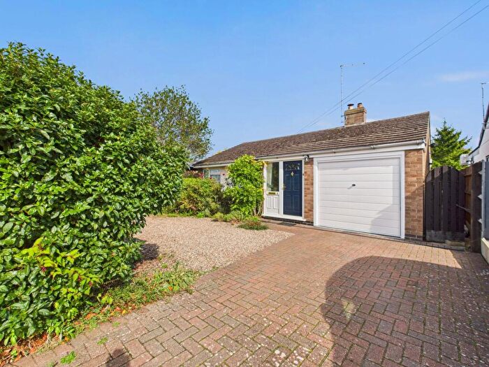 2 Bedroom Detached Bungalow For Sale In Winston Close, Nether Heyford, NN7