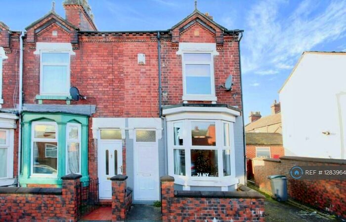 2 Bedroom Detached House To Rent In Thorndyke Street, Stoke-On-Trent, ST1