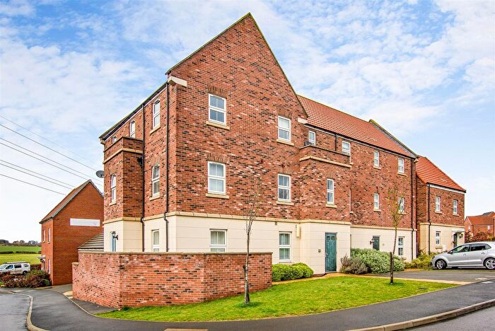 2 Bedroom Flat For Sale In Nina Carroll Way, Kettering, NN15