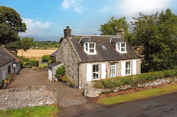 4 Bedroom Detached House For Sale In Gateside, Chartershall, Stirling, FK7
