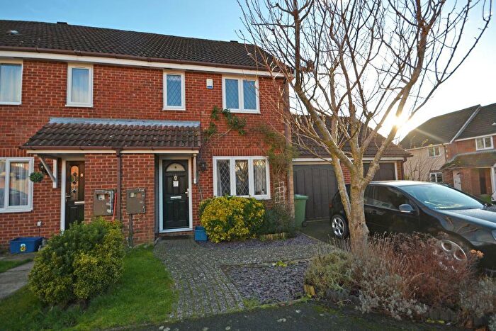 3 Bedroom End Of Terrace House To Rent In Court Corner, Olney, Buckinghamshire, MK46