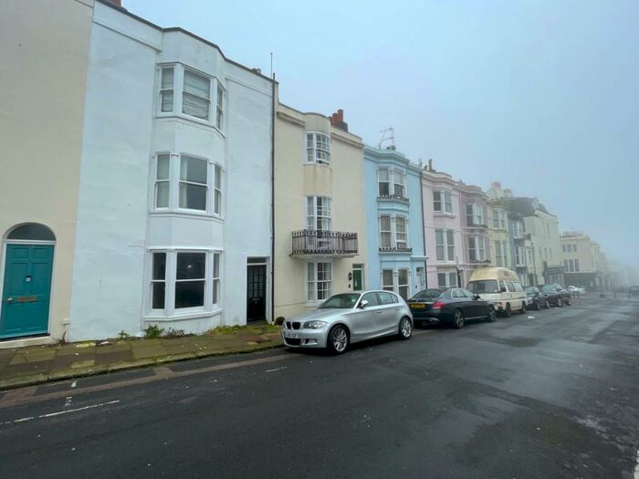 Studio To Rent In Temple Street, Brighton, East Sussex, BN1