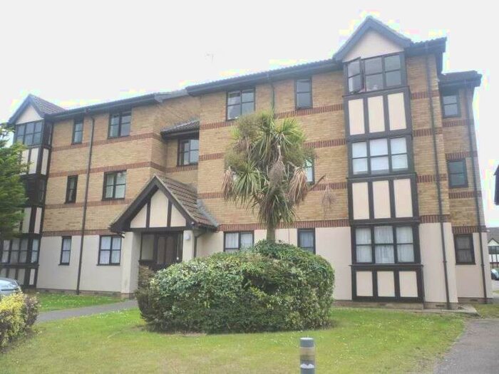 1 Bedroom Flat To Rent In Flat 20 Calshot Court Osbourne Roa, Dartford, DA2
