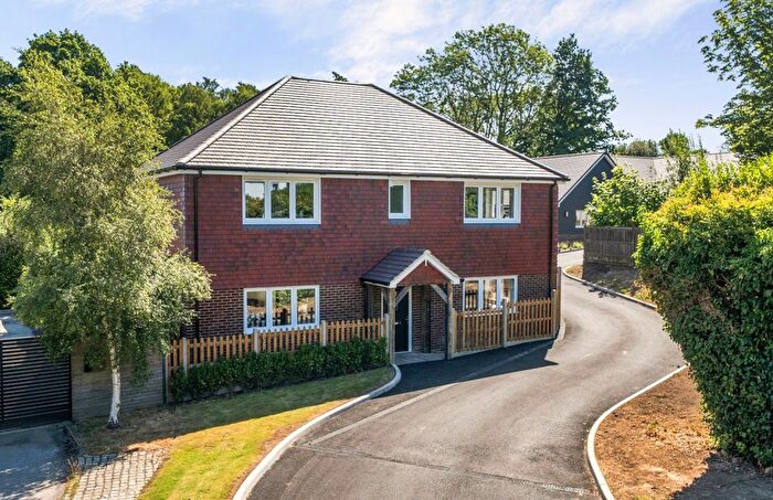 4 Bedroom Detached House For Sale In Henwood Green Road, Pembury, TN2