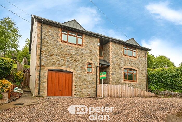 5 Bedroom Detached House For Sale In Stoney Road, Garndiffaith, Pontypool, NP4