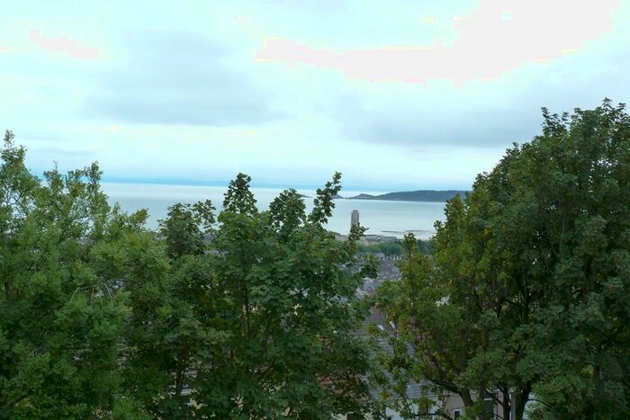 2 Bedroom Flat To Rent In Penmaen Terrace, Uplands, Swansea, SA1
