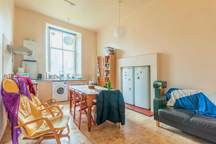 5 Bedroom Flat To Rent In Bruntsfield Place Edinburgh United Kingdom, EH10