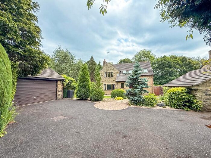 4 Bedroom Detached House For Sale In Hall Ing Lane, Honley, Holmfirth, HD9
