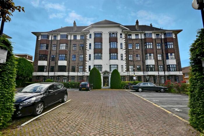 2 Bedroom Flat To Rent In Hanger Lane, London, W5