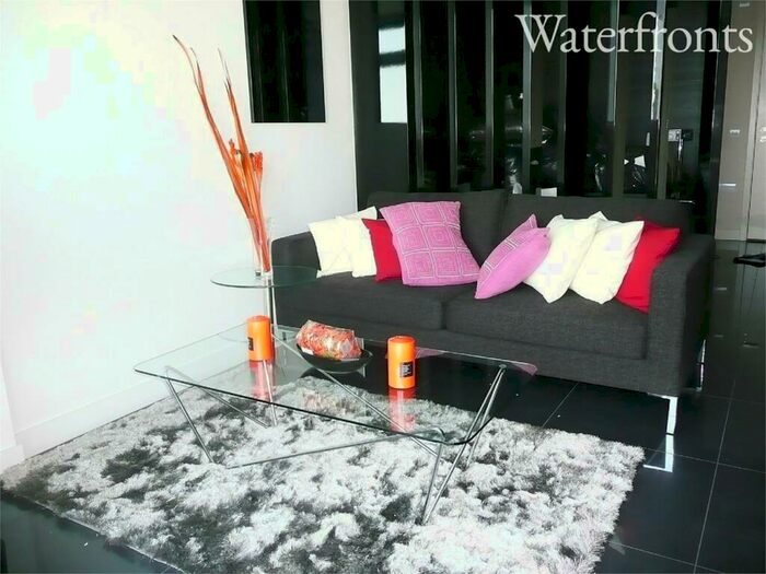 Studio To Rent In Pan Peninsula Square, London, E14