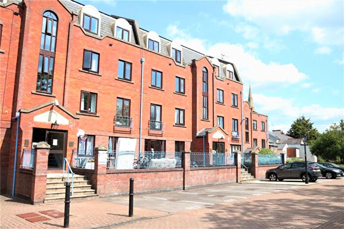 2 Bedroom Apartment To Rent In Greys Court, Sidmouth Street, Reading, Berkshire, RG1