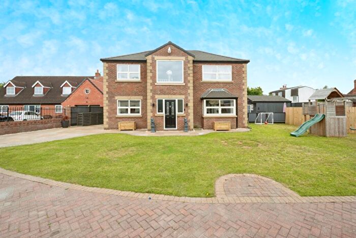 4 Bedroom Detached House For Sale In Victoria Close, Thorne, Doncaster, DN8