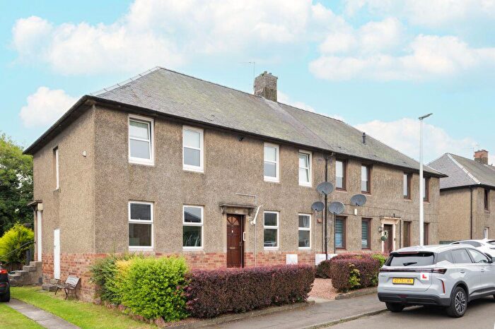2 Bedroom Flat For Sale In Meadow View, Crossford, KY12