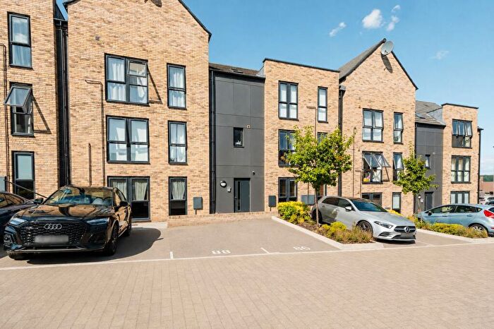 2 Bedroom Flat For Sale In Old Pump House Close, Bristol, BS13
