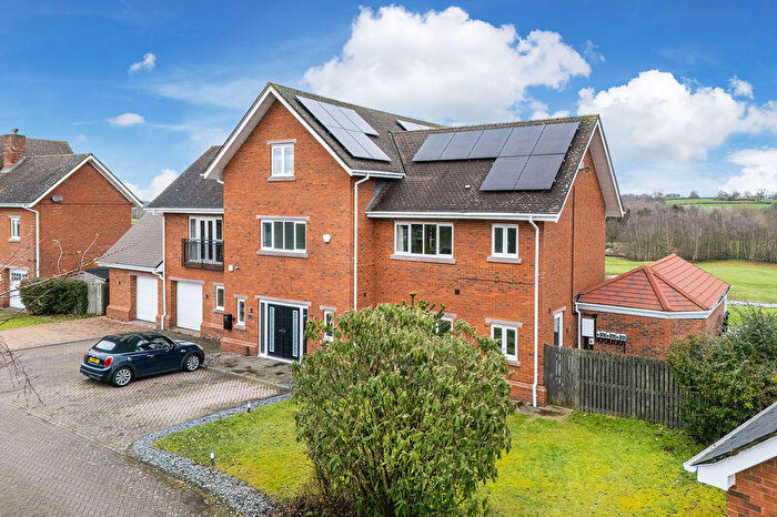 5 Bedroom Detached House For Sale In Ferndown Way, Wychwood Park, Weston, CW2