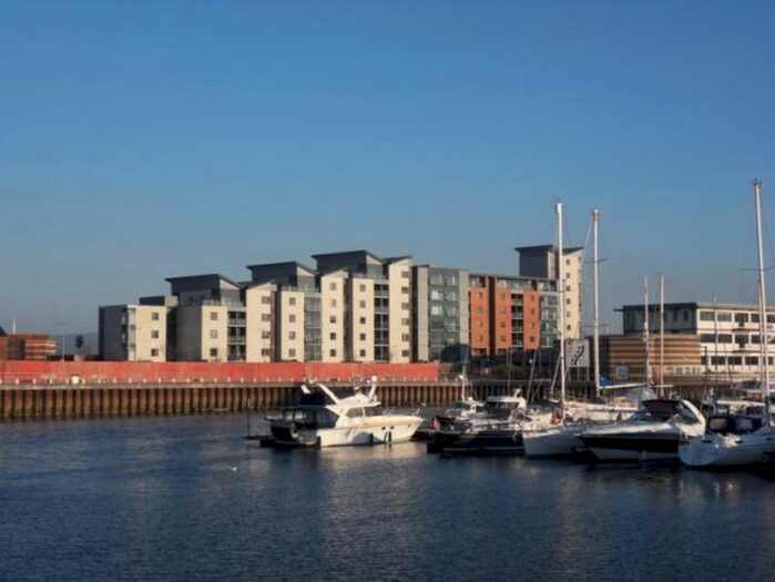 1 Bedroom Flat To Rent In Altamar, Kings Road, Swansea., SA1