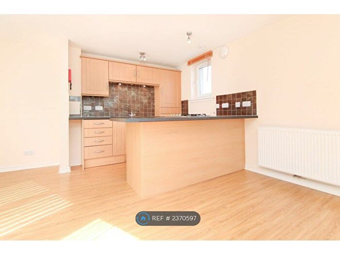 1 Bedroom Flat To Rent In Bonnyhaugh Lane, Edinburgh, EH6