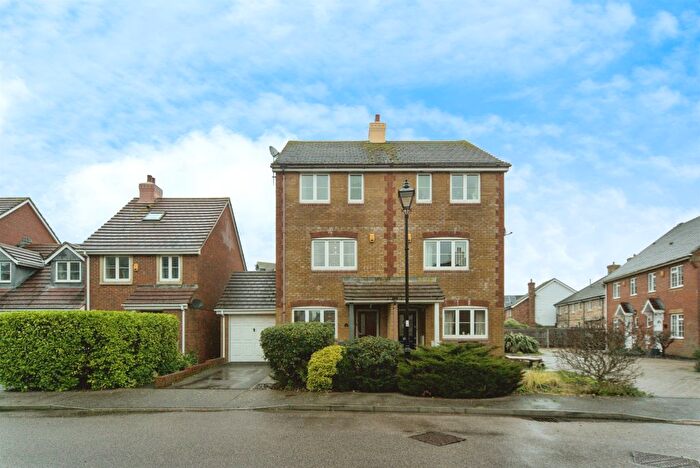 3 Bedroom Property For Sale In Phoenix Drive, Eastbourne, BN23