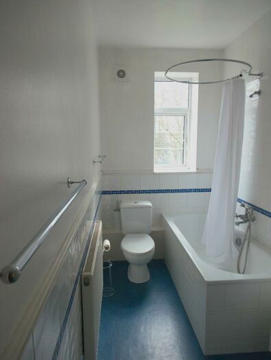 1 Bedroom Flat To Rent In Highbury Grove Court, N5