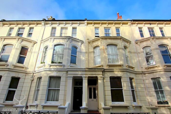Studio To Rent In Albert Road, Brighton, BN1