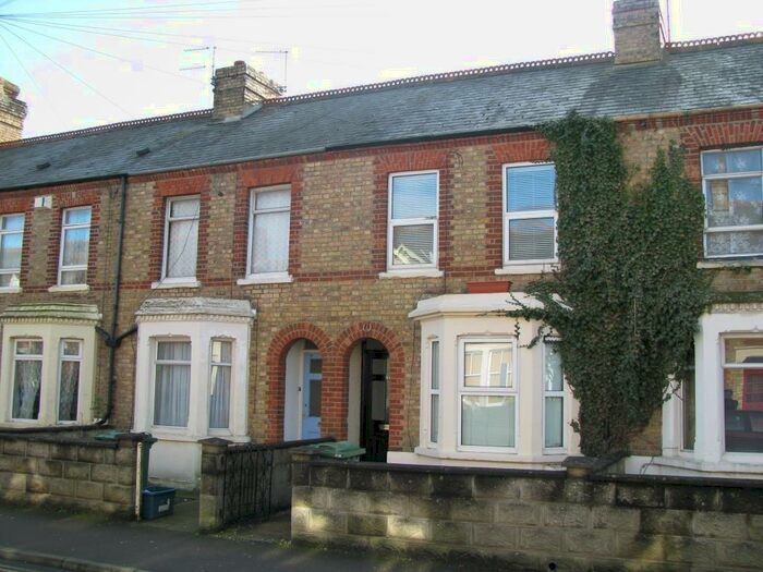 3 Bedroom Terraced House To Rent In Howard Street, Oxford, Cowley, Oxfordshire, OX4