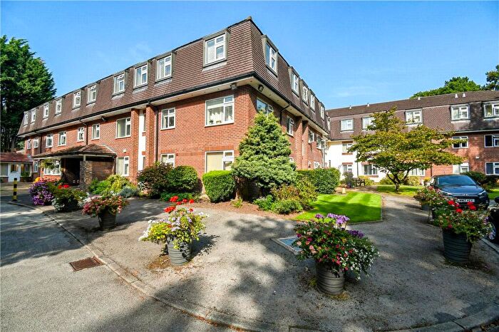 1 Bedroom Flat For Sale In Plymyard Avenue, Bromborough, Wirral, CH62