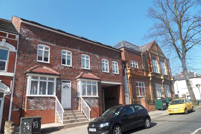 4 Bedroom Flat To Rent In Hubert Road, Selly Oak, Birmingham, B29