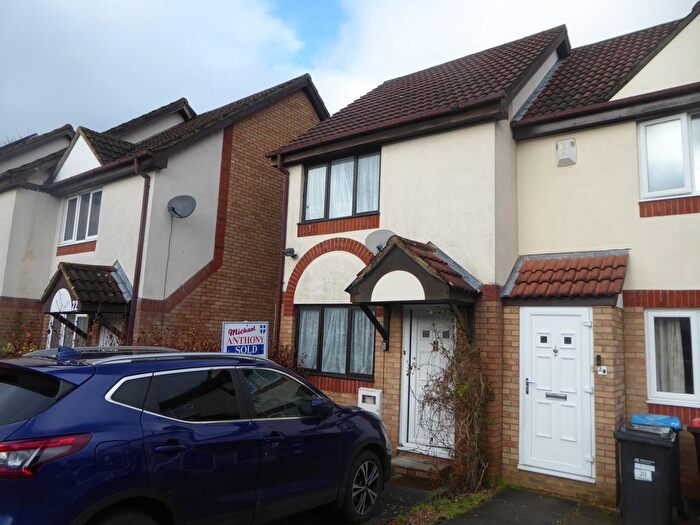 2 Bedroom End Terrace House To Rent In Pimpernel Grove, Milton Keynes, MK7