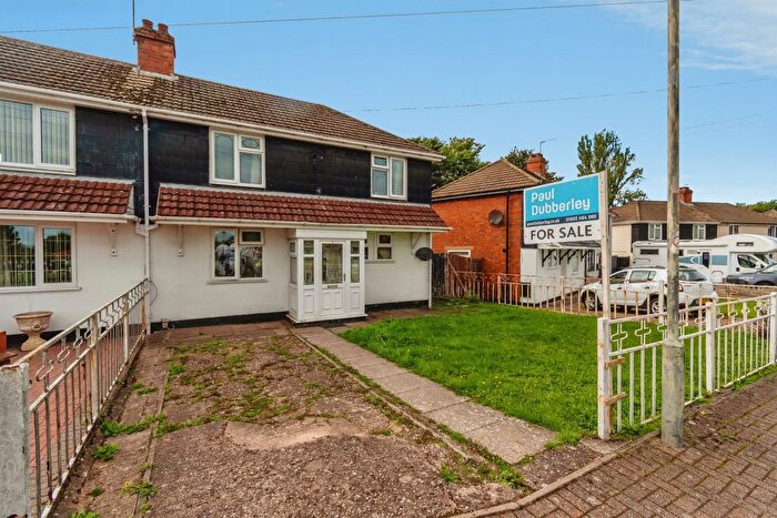3 Bedroom Semi Detached House For Sale In Kossuth Road, Bilston, WV14