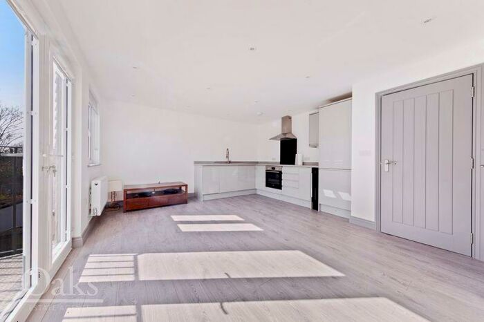 1 Bedroom Flat To Rent In Oakfield Road, Croydon, CR0