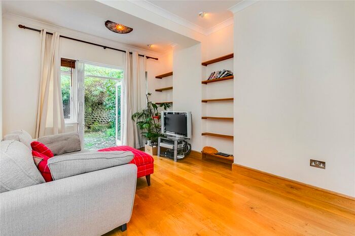 1 Bedroom Flat To Rent In Gloucester Road, London SW7