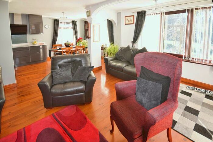 2 Bedroom Detached Bungalow For Sale In Vicarage Lane, Wainfleet St Mary, PE24
