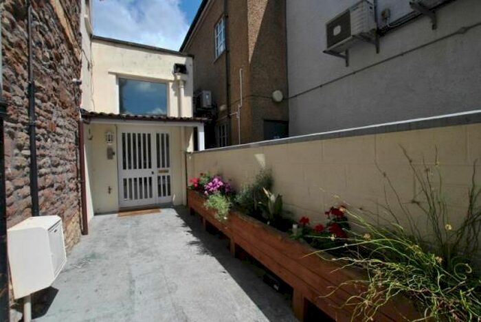 Studio To Rent In Wells Road, Knowle, Bristol, BS4