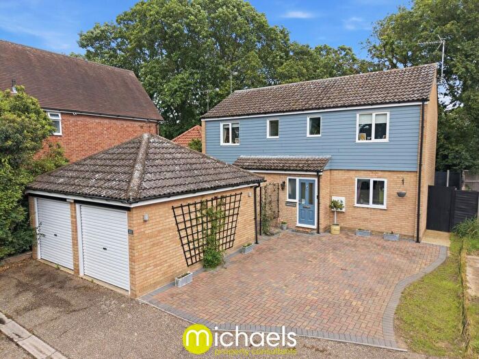 4 Bedroom Detached House For Sale In Broad Oaks Park, Colchester, CO4