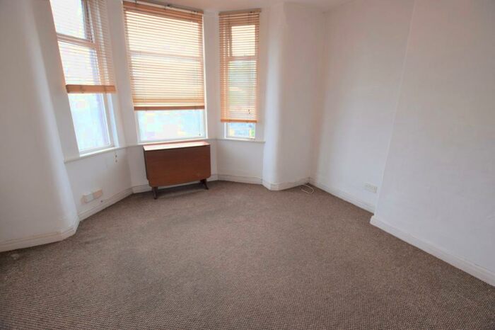 1 Bedroom Apartment To Rent In Barlow Moor Road, Manchester, M21