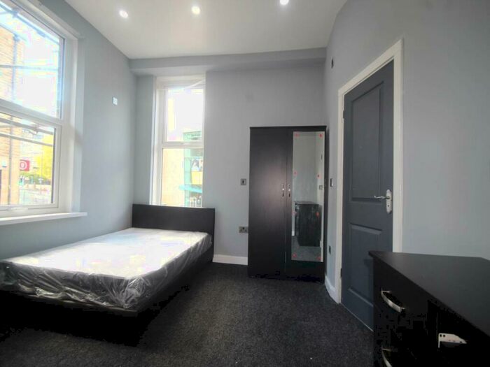 Studio To Rent In Great Horton Road, , Bradford, BD7