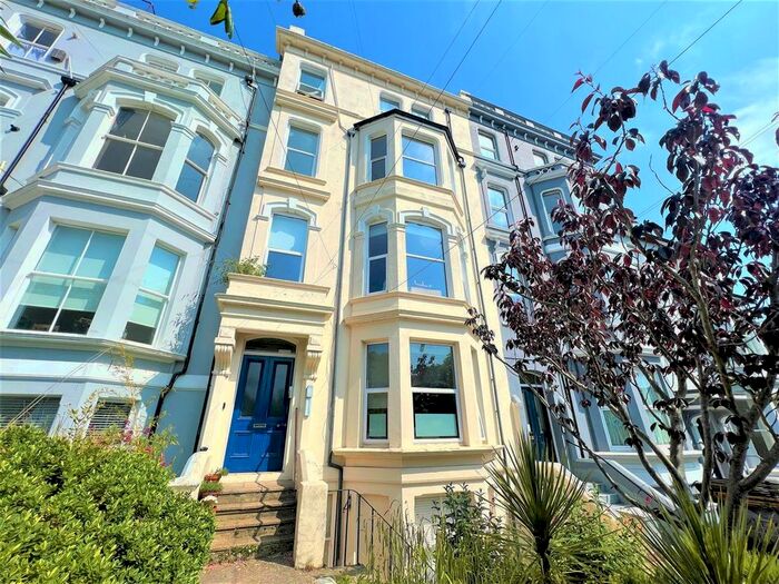 2 Bedroom Flat To Rent In Anglesea Terrace, St. Leonards-On-Sea, TN38